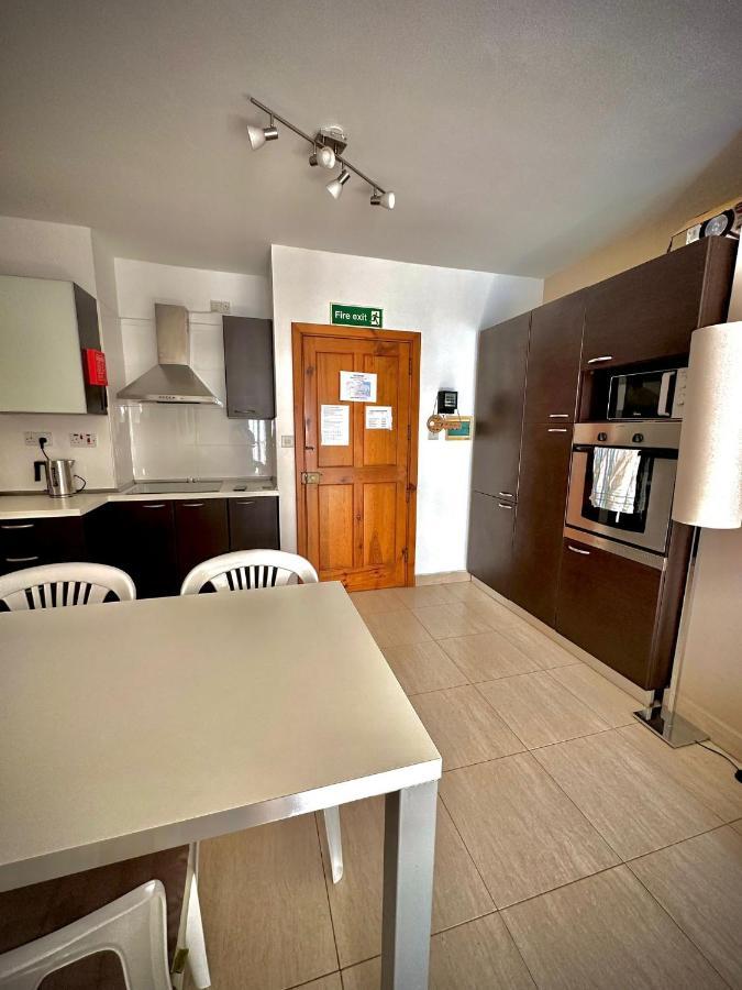 Dhalia Apartments - St. Julians San Ġiljan Kültér fotó