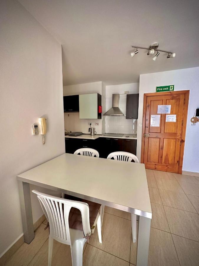 Dhalia Apartments - St. Julians San Ġiljan Kültér fotó